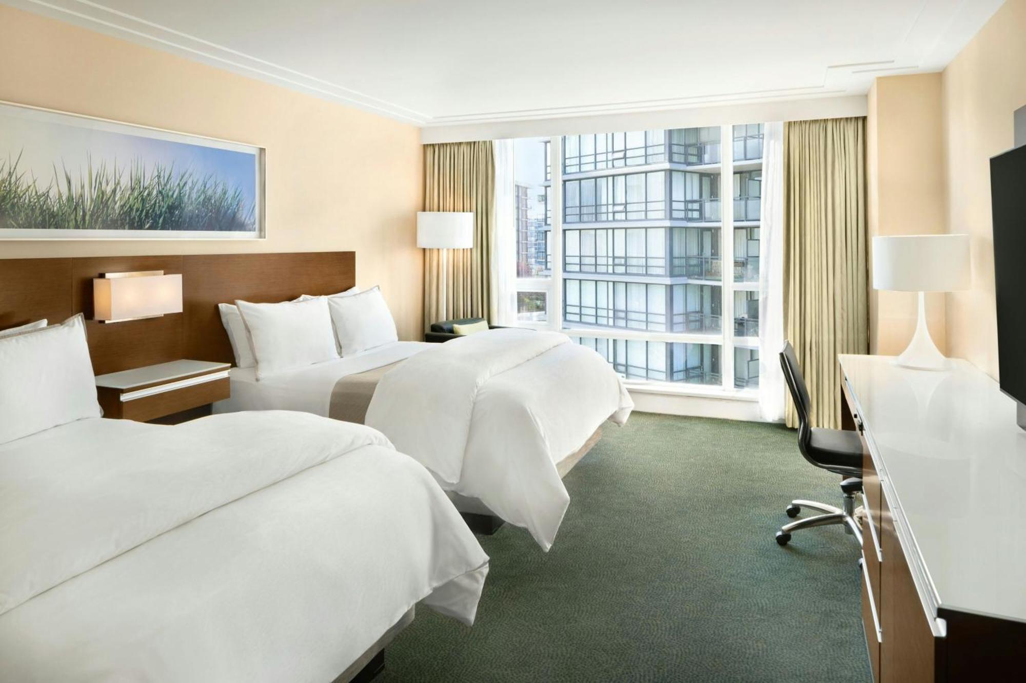 The Westin Wall Centre, Vancouver Airport Ричмънд Екстериор снимка